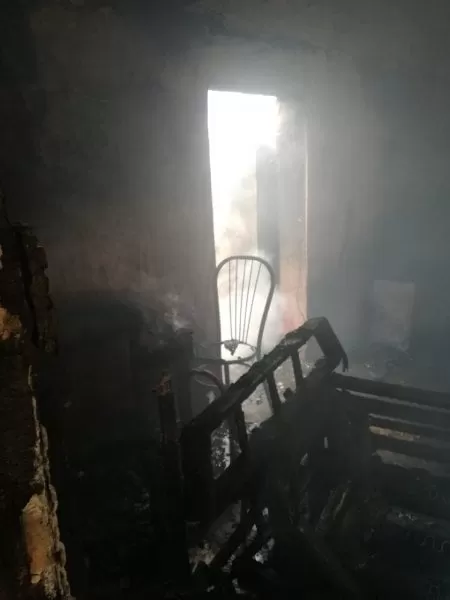 TRAGEDIA: Incendio de vivienda deja sin vida a una menor de 1 año de edad