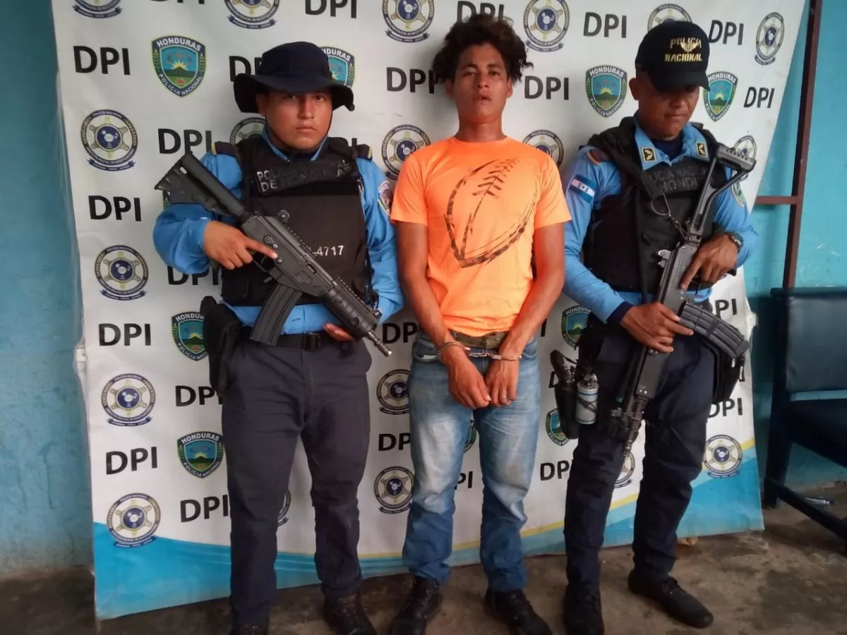 La Policía Nacional detiene a un sospechoso por el delito de posesión para el tráfico ilícito de drogas