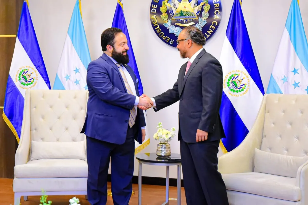 Congreso Nacional de Honduras y Asamblea Legislativa de El Salvador, firman convenio de cooperación