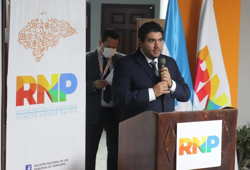 Rolando Kattán asume la Presidencia de la comisión permanente del RNP 03